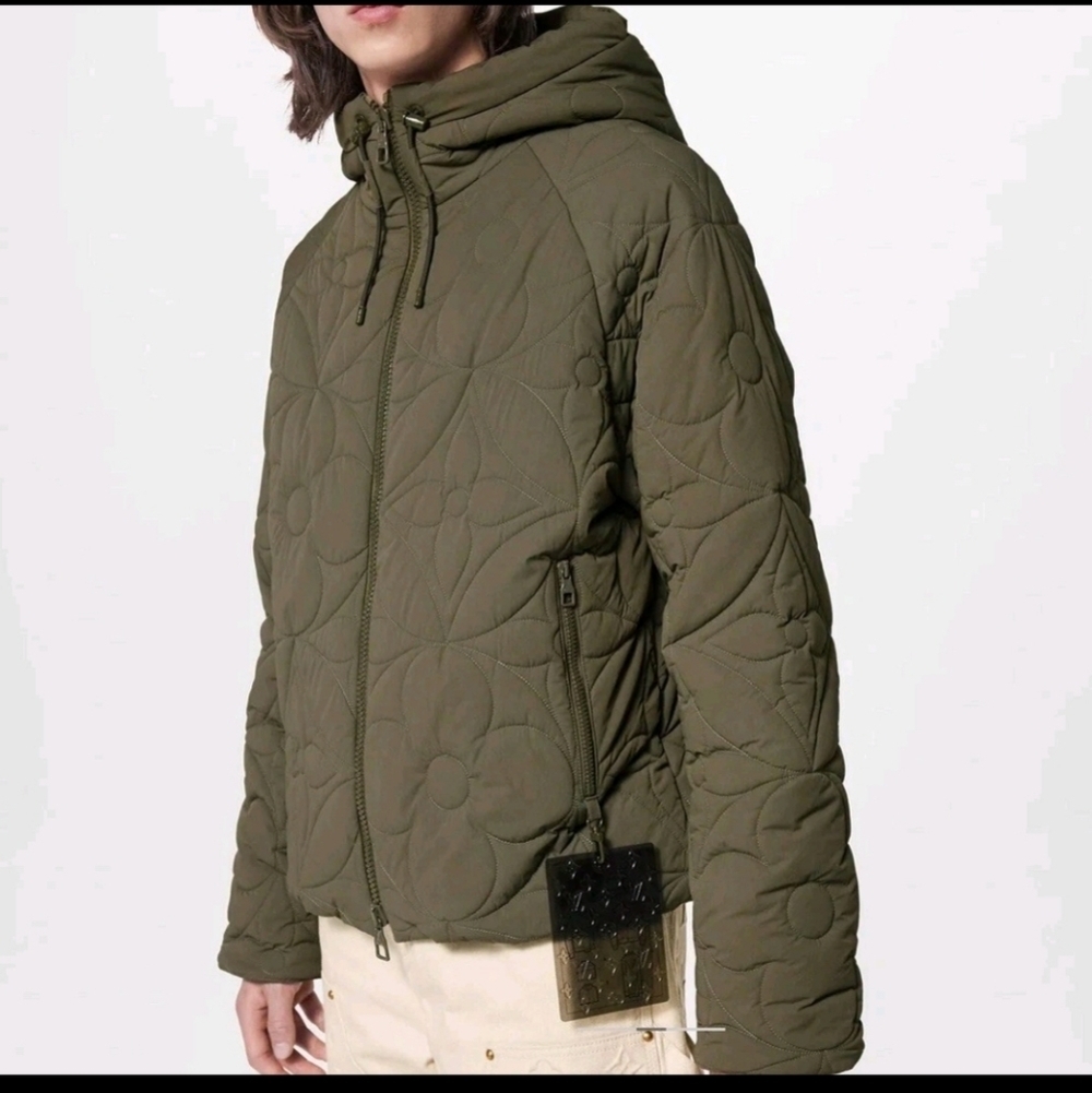 Louis Vuitton Authentic  LVSE Flower Quilted Jacket 46 kaki foncé
